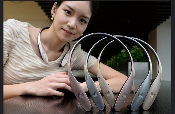 LG keluarkan headset Bluetooth LG Tone Plus white gold