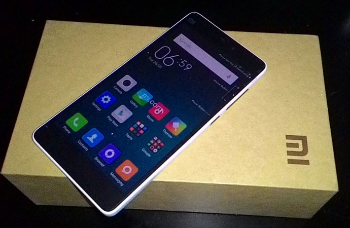 Xiaomi Mi 4i dijual hari ini Rp2.799.000